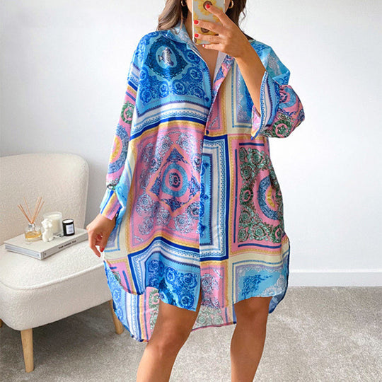 Damen stylisches Oversized-Hemdkleid mit buntem Muster und weit geschnittenen Ärmeln EB