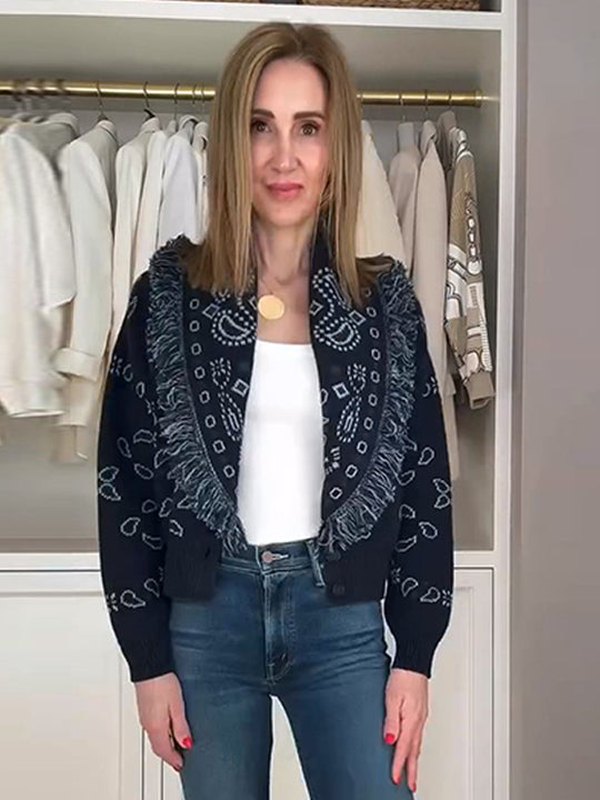 Damen gestrickte Cardigan mit fransigen Details und geometrischem Muster EB
