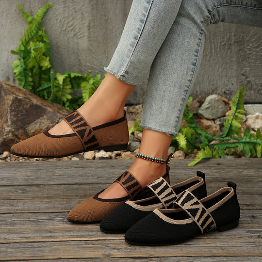 Damen Ballerinas mit modischem Riemen und bequemem Fußbett EB