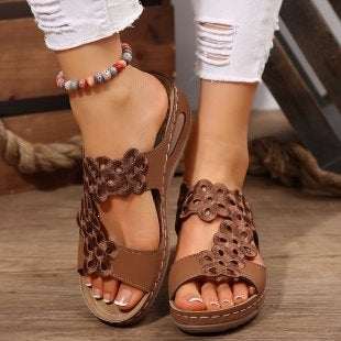Damen Komfortable Muldenschuhe mit Blumendetail EB