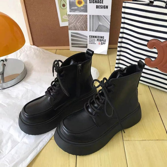 Damen Modische High-Top Stiefel mit robuster Plattformsohle und stylischem Schnürsystem EB