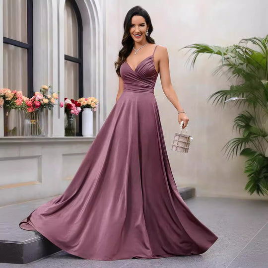 Damen Elegantes Maxikleid mit gerafftem Oberteil und schwingendem Saum EB
