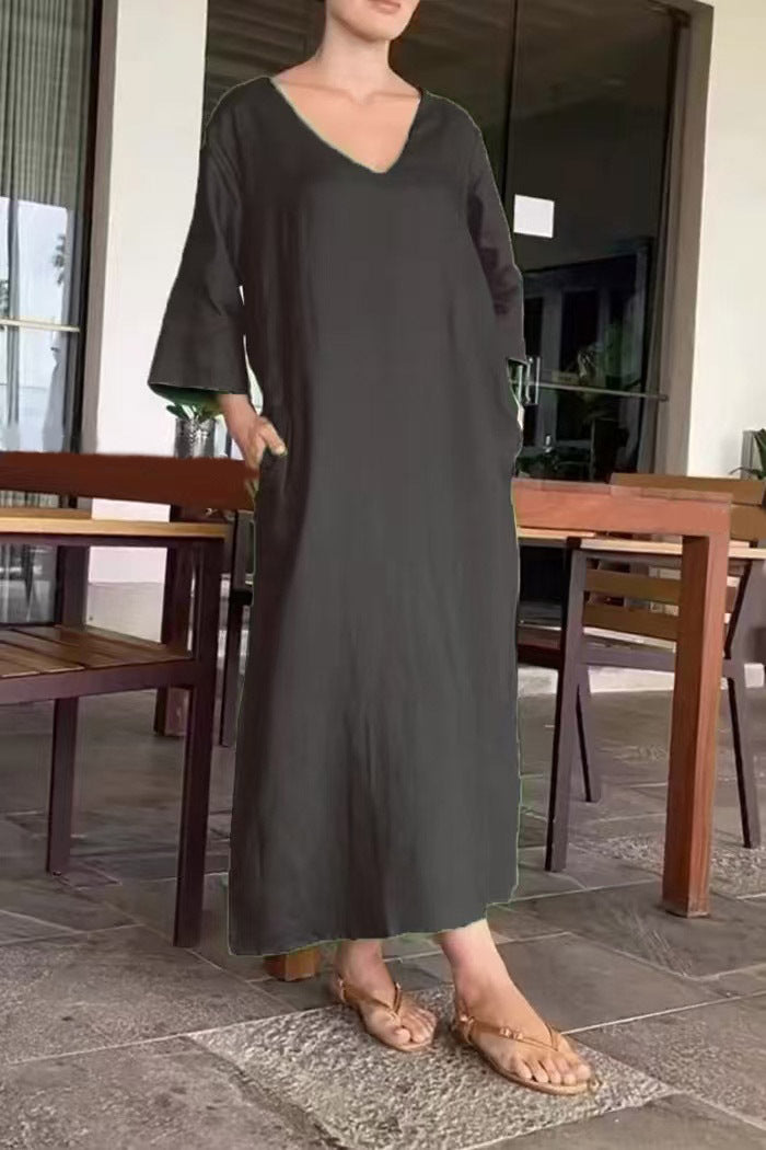 Damen luftiges Maxikleid aus atmungsaktiver Baumwolle mit V-Ausschnitt und praktischen Taschen EB
