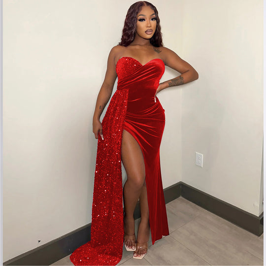 Damen Glamouröses Abendkleid mit schimmerndem Satin und hohem Schlitz EB