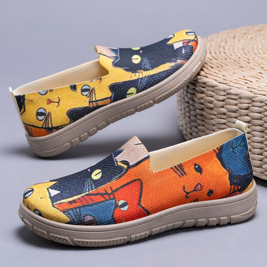 Damen Bequeme Slip-On Sneakers mit buntem Design EB