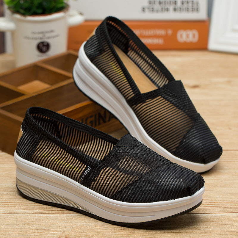 Damen Komfortable Slip-On Sneakers mit atmungsaktiver Oberflächenstruktur EB