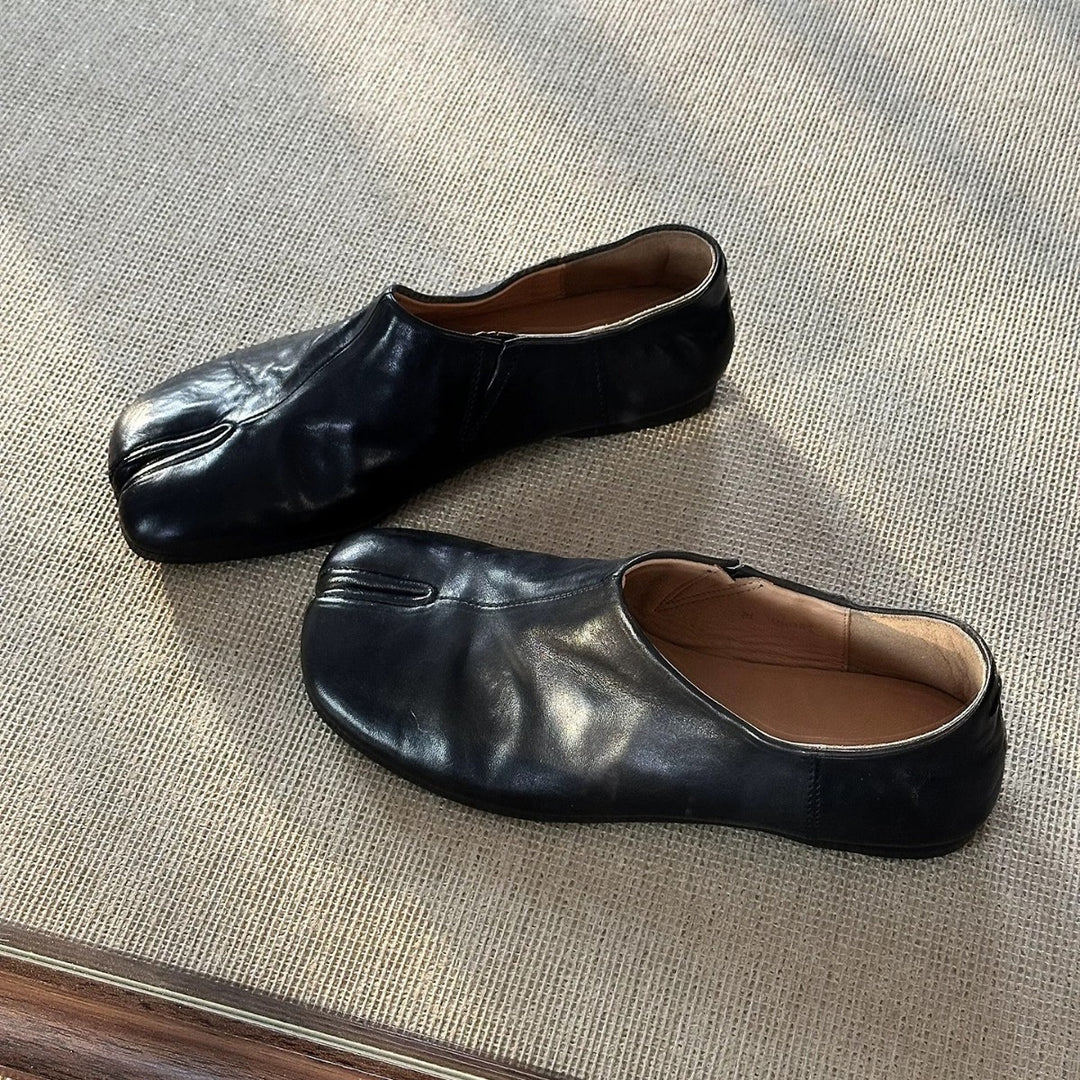 Damen Mokassins mit offenem Zehenbereich und eleganter Silhouette EB