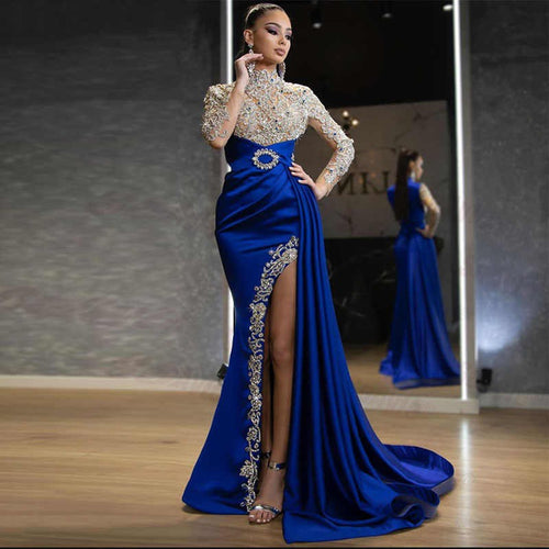 Damen Elegantes Abendkleid mit aufwendigen Spitzenapplikationen und hohem Schlitz EB