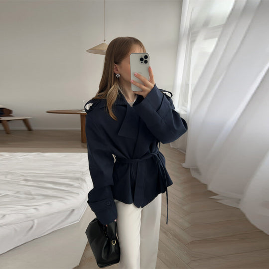 Damen Elegante oversized Trenchjacke mit Gürtel und strukturierten Ärmeln EB
