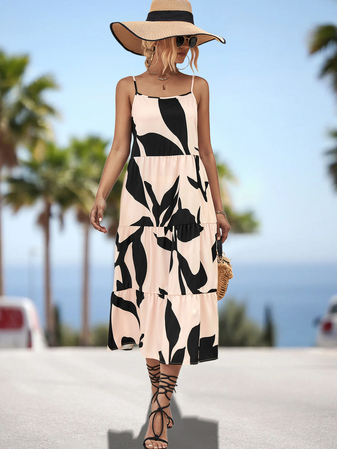 Damen Maxikleid mit elegantem Rüschen-Design und botanischem Print EB