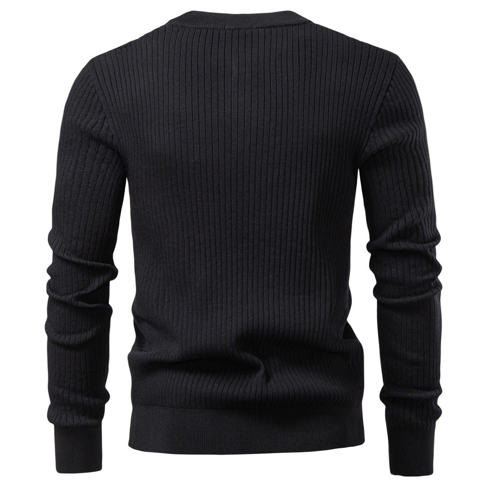 Herren Strickpullover mit feinem Rippenmuster und modischem Knopfdetail EB