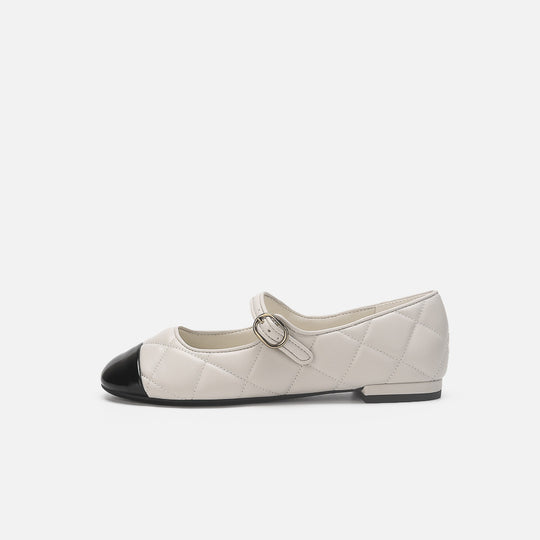 Damen Ballerinas mit verstellbarem Riemen und elegantem Kettenakzent EB