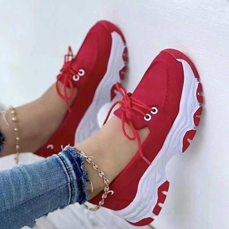 Damen  sportliche Chunky-Sneaker mit leichter Dämpfung, profilierter Wellenlaufsohle und atmungsaktivem Canvas-Obermaterial EB