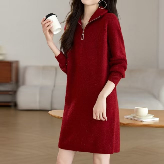 Damen Kurzes Strickkleid mit halbzipper und Kragen EB
