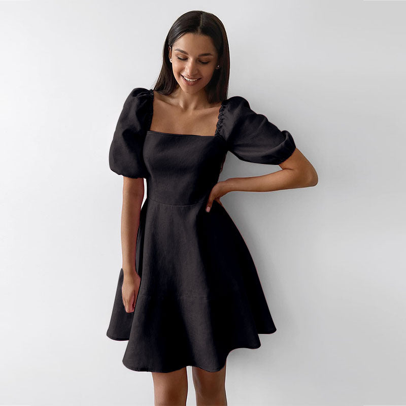 Damen Verspieltes Kleid mit großzügigen Puffärmeln und schwingendem Saum EB