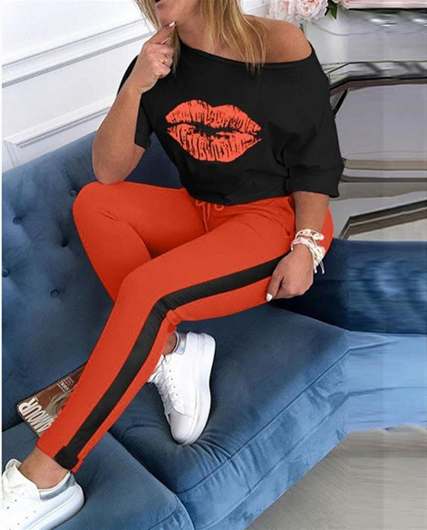 Damen stylisches T-Shirt mit Lippenmotiv EB