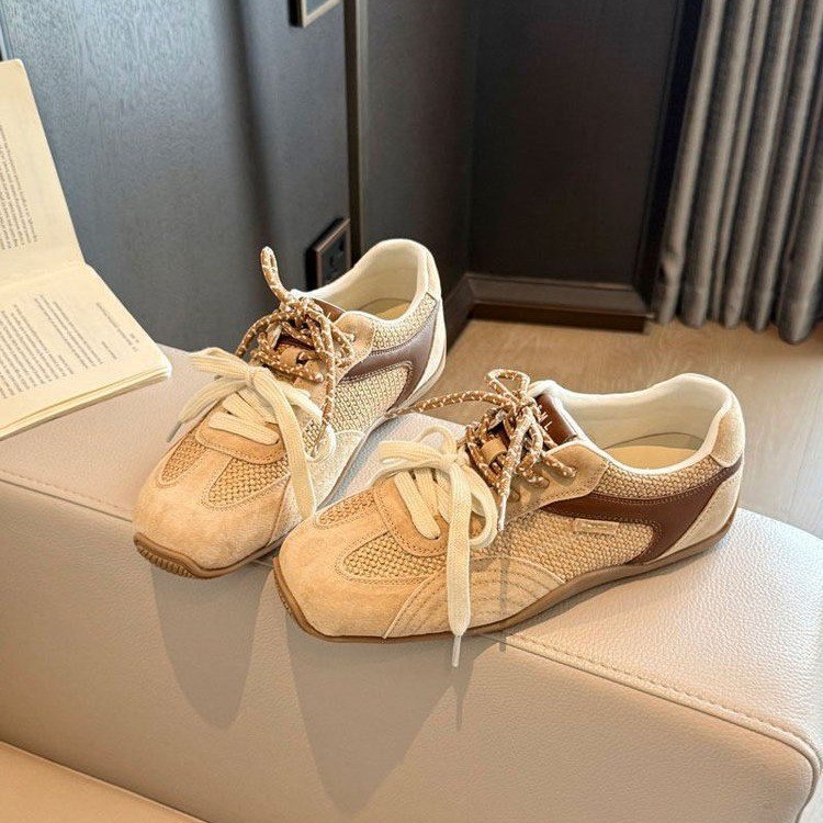 Damen atmungsaktive Lifestyle-Sneaker mit luxuriösem Wildleder-Obermaterial und flexiblem Sohlenprofil EB