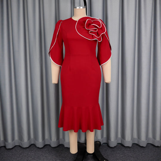 Damen figurbetontes Abendkleid mit Schößchen und voluminösem Rüschendesign EB