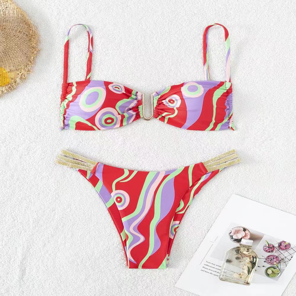 Damen Triangel-Bikini mit elegantem Raffungseffekt und modischen Akzenten EB