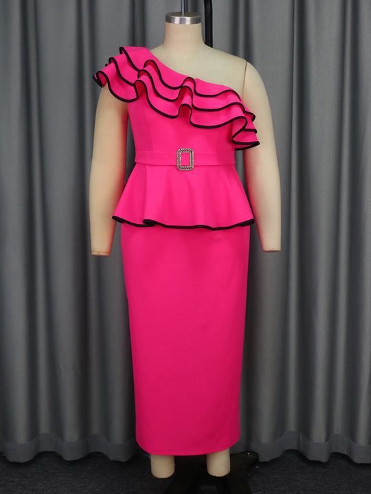 Damen Elegantes Abendkleid mit asymmetrischem Rüschendetail und dekorativem Gürtel EB