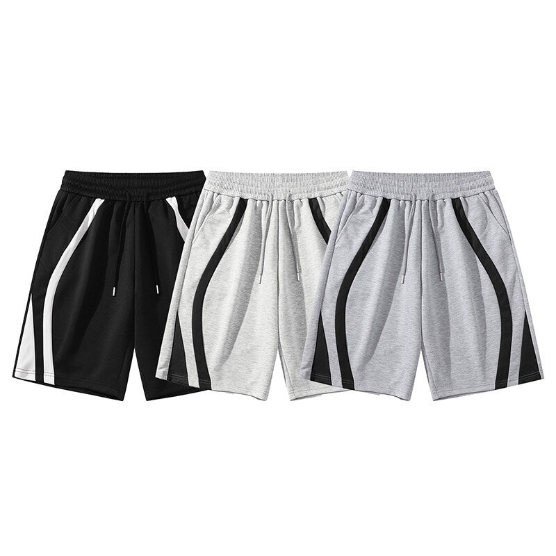 Herren Sportliche Shorts mit elastischem Bund und seitlichen Kontraststreifen EB