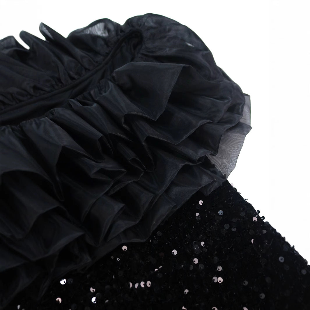 Damen Elegantes Abendkleid mit voluminösen Rüschen und funkelnden Pailletten EB