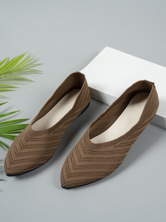 Damen Ballerinas aus atmungsaktivem Strickmaterial mit elegantem Schnitt EB