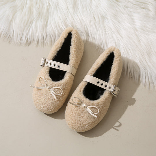 Damen Ballerinas aus kuscheligem Stoff mit verstellbarem Riemen und Schleifen-Applikation EB