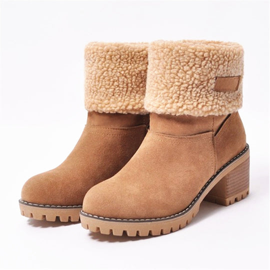 Damen warme Winterstiefel mit kuscheligem Kunstfellrand und robuster Profilsohle EB