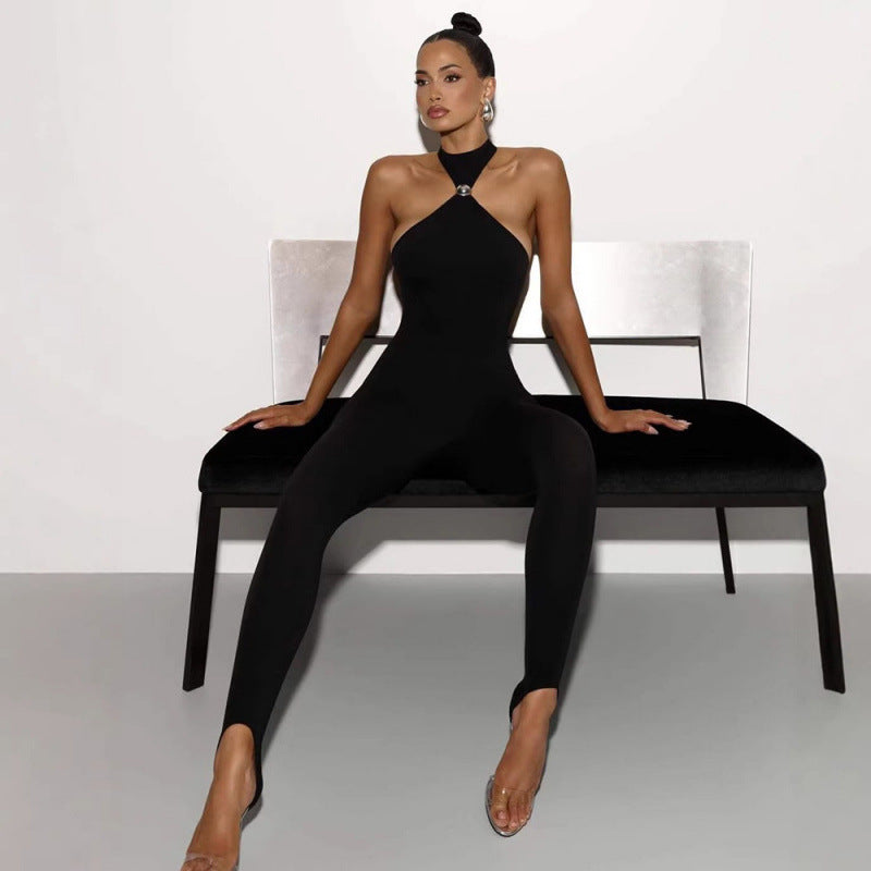 Damen Sportlicher Einteiler mit elegantem Kragen und dezenten Cut-Outs EB
