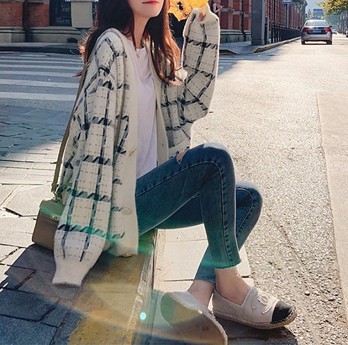 Damen Kuscheliger Oversized-Strickcardigan mit Karomuster EB