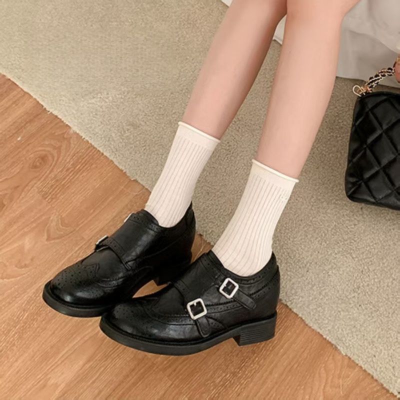 Damen elegante Brogues mit verstellbaren Riemen EB