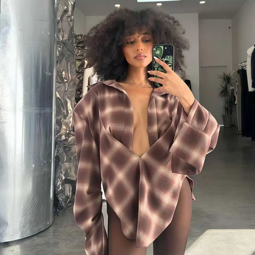 Damen Oversized Karo-Hemdbluse mit tiefem V-Ausschnitt und lässigem Schnitt EB