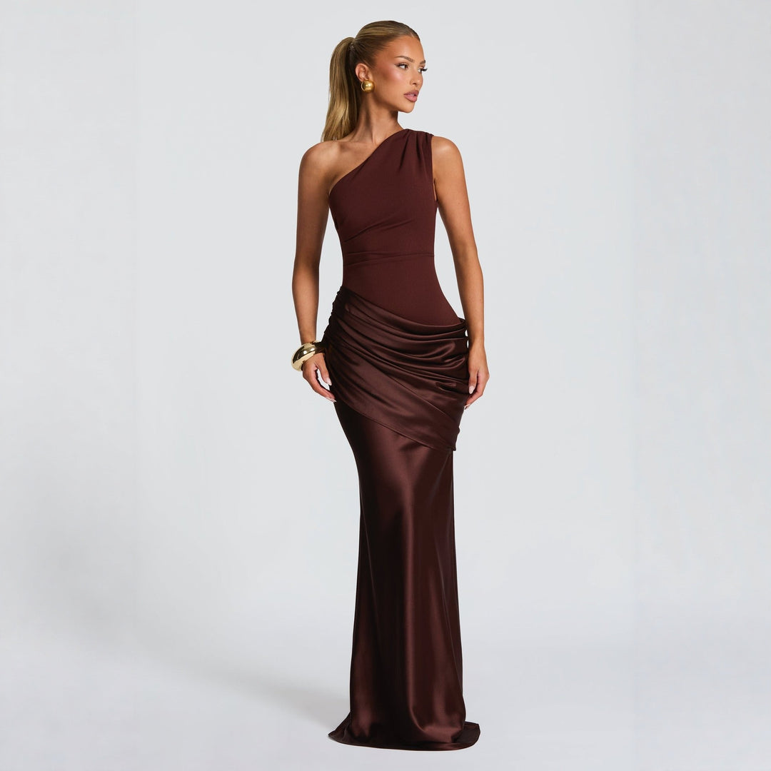 Damen Elegantes Abendkleid mit Off-Shoulder-Design und Fließendem Cape EB