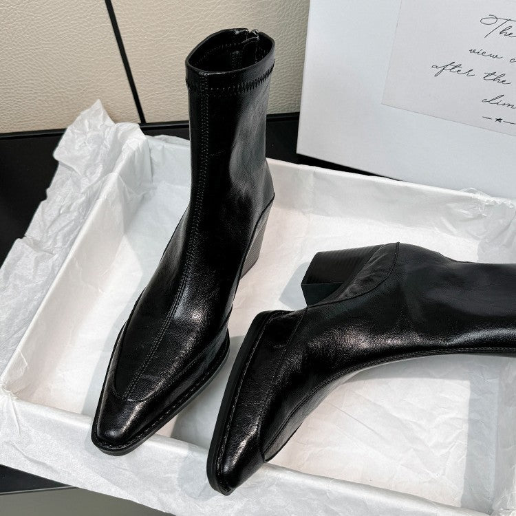 Damen elegante Ankle Boots mit robustem Blockabsatz und spitz zulaufender Zehenpartie EB