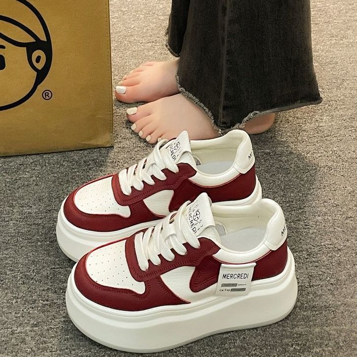 Damen Sneaker mit vielseitigem Plateau und atmungsaktivem Obermaterial EB