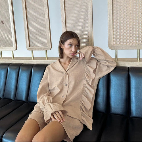 Damen Loungewear Set mit eleganten Rüschendetails EB