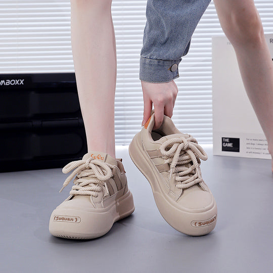 Damen Sportliche Sneaker mit dämpfendem Komfort und modischem Design EB