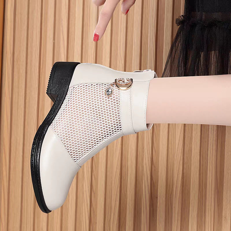 Damen Stiefeletten mit durchlässigem Netzdesign und elegantem Schmuckdetail EB
