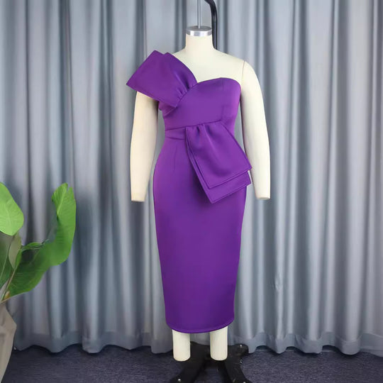 Damen Etuikleid mit asymmetrischem Design und schickem Detail EB