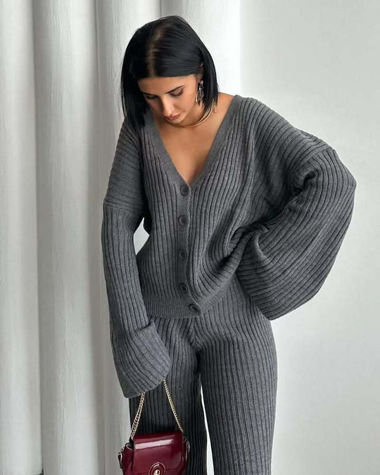 Damen Strick-Loungewear-Set mit weiten Ärmeln und Knopfleiste EB