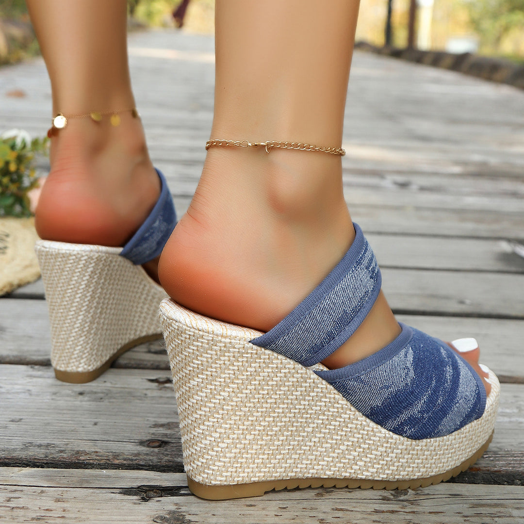 Damen Wedge-Sandaletten mit modischen Riemen und Raffinierten Details EB