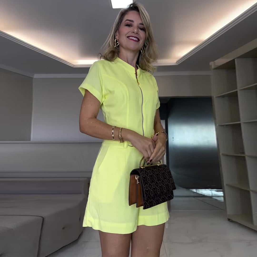 Damen Jumpsuit mit taillierendem Schnitt und elegantem Reißverschluss EB