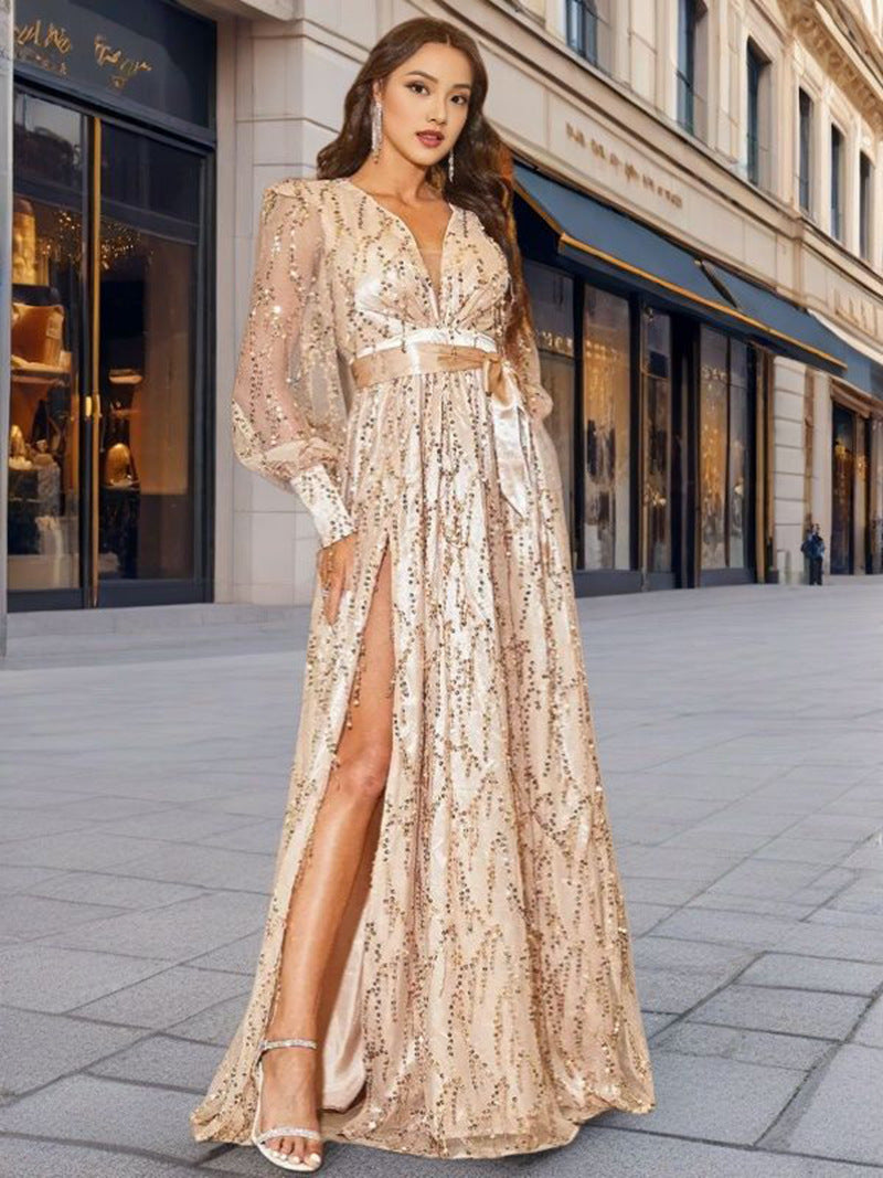 Damen Glamouröses Abendkleid mit schimmernden Pailletten und tiefem Schlitz EB