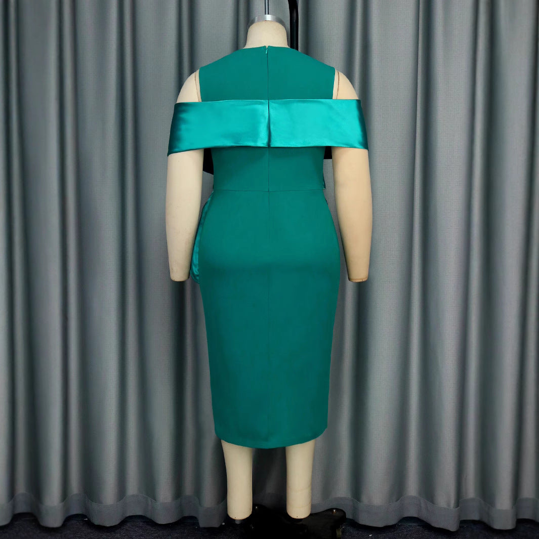 Damen Cocktailkleid mit asymmetrischem Oberteil und Drapierungsdetail EB