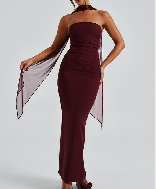 Damen Langabendkleid mit elegantem schulterfreiem Design und sanften Rüschen EB