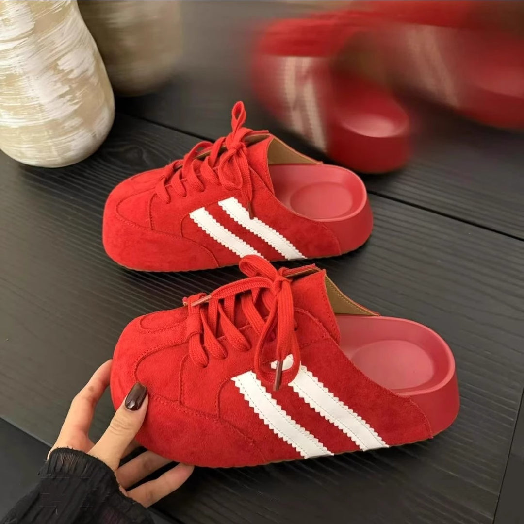 Damen Clogs im sportlichen Design mit hochwertigem Wildleder und klassischer Schnürung EB
