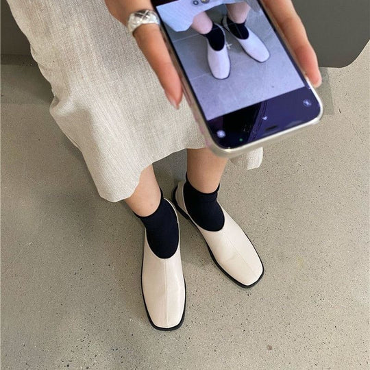 Damen elegante Slipper mit modernen Akzenten EB