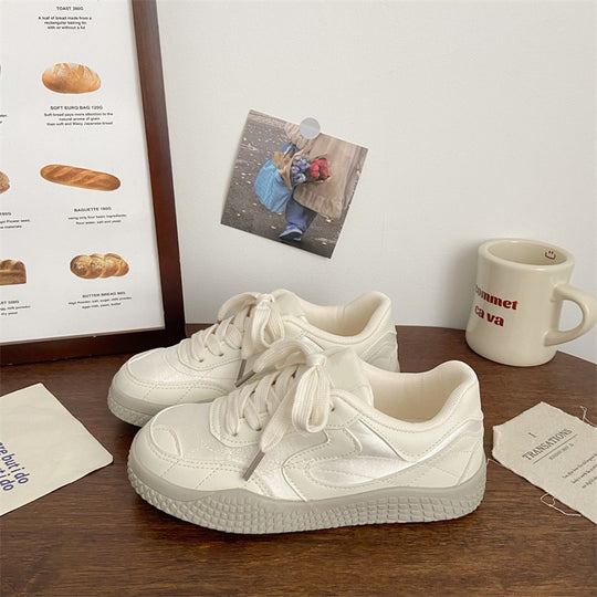 Damen Schnürsneaker mit weichem Innenfutter und rutschfester Laufsohle EB