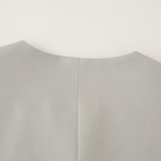 Damen modische Jacke mit minimalistischer Schnittführung und seitlichen Taschen EB